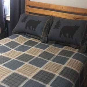 Full Quilt set. Plaid blue/gray/tan